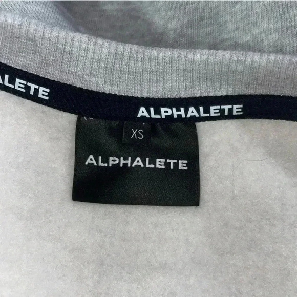 Alphalete Cropped  Crewneck - Picture 5 of 5